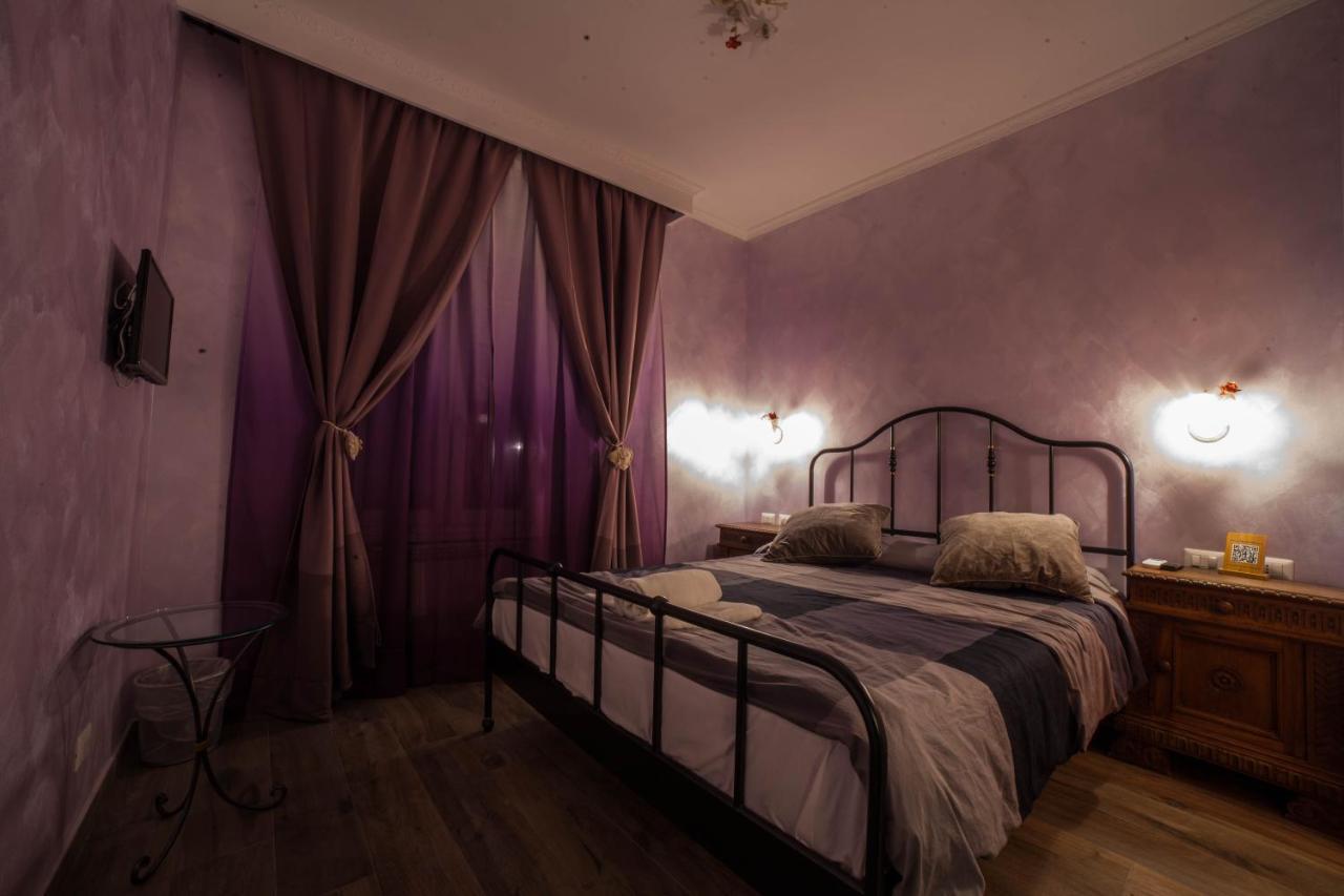 Iris Guest House Bed & Breakfast Roma, Italia